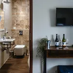 B&B Dominium Pinceszet Es Panzio Gyöngyös