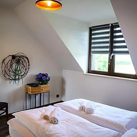 Dominium Pincészet és Panzió Bed and breakfast 3*