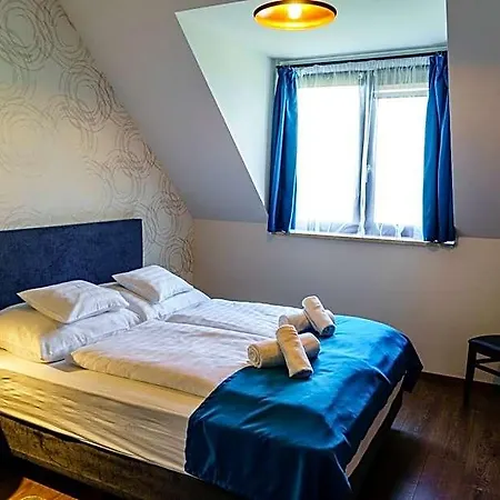 Bed and breakfast Dominium Pincészet és Panzió