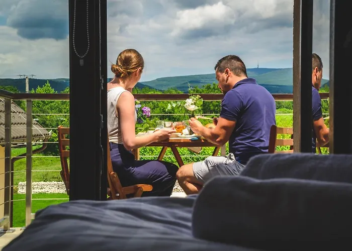 Dominium Pinceszet Es Panzio B&B Gyöngyös
