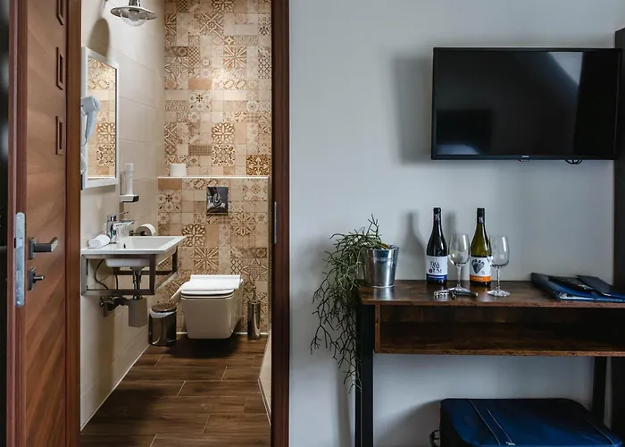 B&B Dominium Pinceszet Es Panzio Gyöngyös